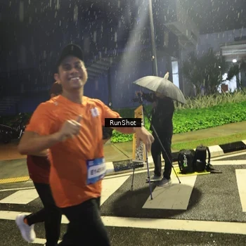 Runner Photo 7907408