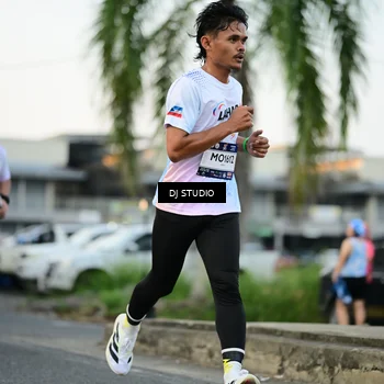 Runner Photo 7907414