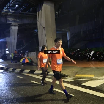 Runner Photo 7907420