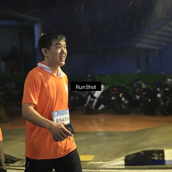 Runner Photo 7907433