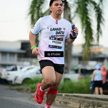 Runner Photo 7907446