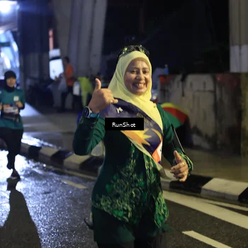 Runner Photo 7907452