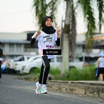 Runner Photo 7907458