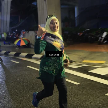 Runner Photo 7907466