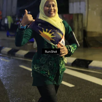 Runner Photo 7907471