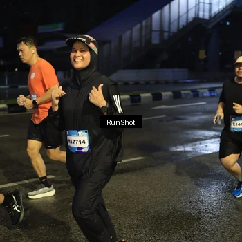 Runner Photo 7907483