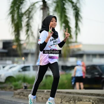 Runner Photo 7907487