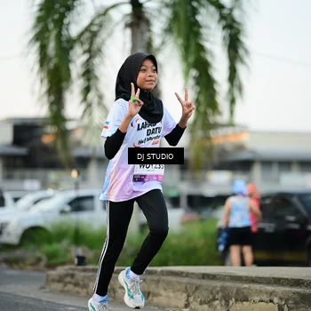 Runner Photo 7907504