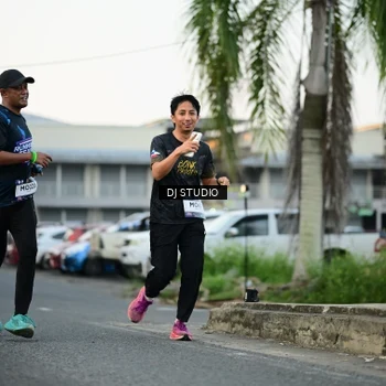 Runner Photo 7907510