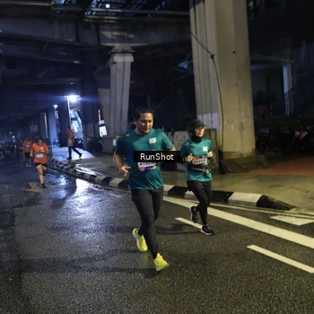 Runner Photo 7907511