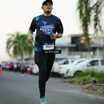 Runner Photo 7907524