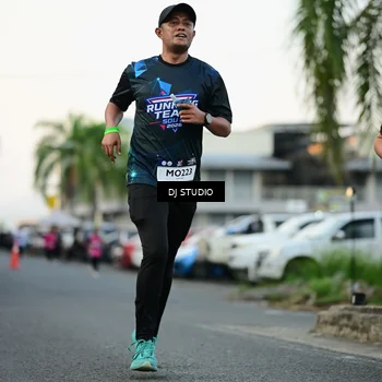 Runner Photo 7907527