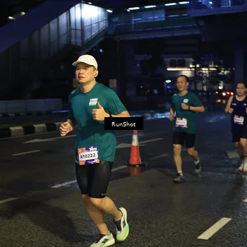 Runner Photo 7907529