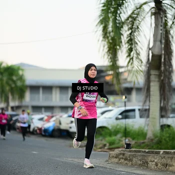 Runner Photo 7907535