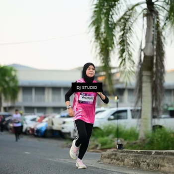 Runner Photo 7907541