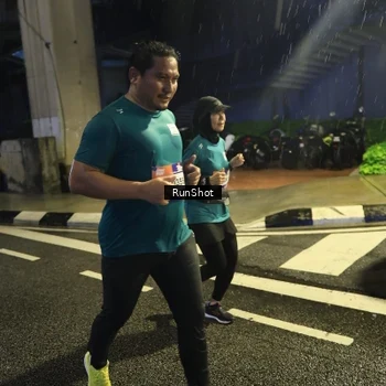Runner Photo 7907554
