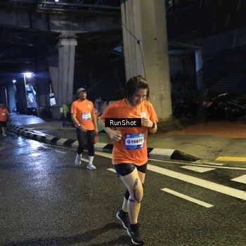 Runner Photo 7907564