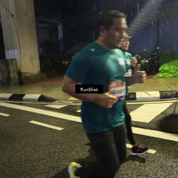 Runner Photo 7907565