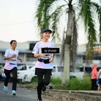 Runner Photo 7907593