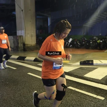 Runner Photo 7907595