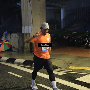 Runner Photo 7907613