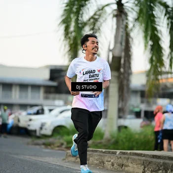 Runner Photo 7907619