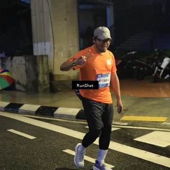 Runner Photo 7907622
