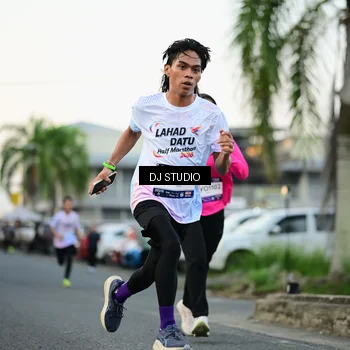 Runner Photo 7907637