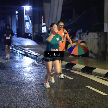 Runner Photo 7907638