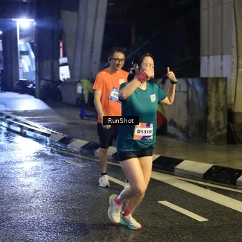 Runner Photo 7907651