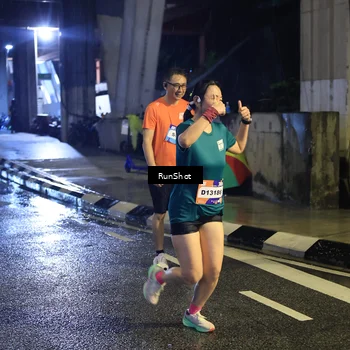 Runner Photo 7907653