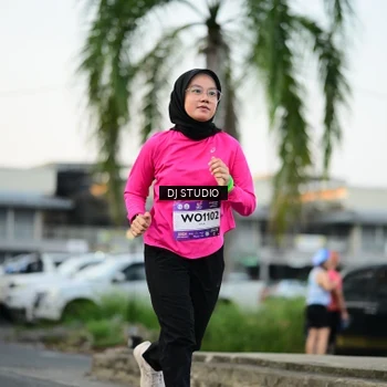 Runner Photo 7907654