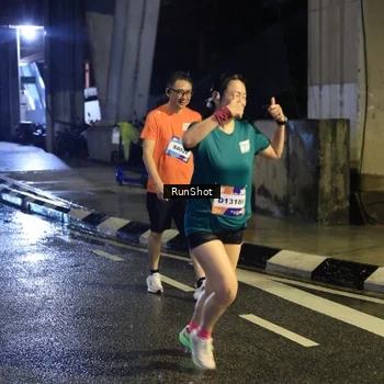 Runner Photo 7907657