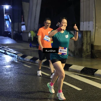 Runner Photo 7907659