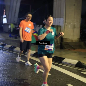 Runner Photo 7907668