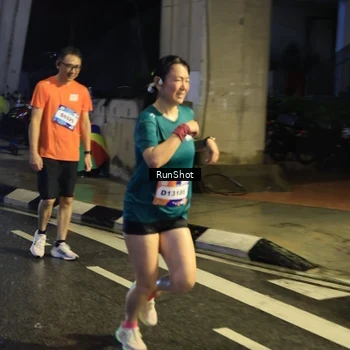 Runner Photo 7907669