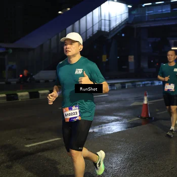 Runner Photo 7907683