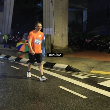 Runner Photo 7907697