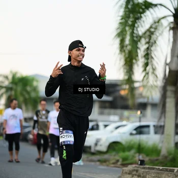 Runner Photo 7907702