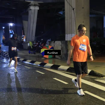 Runner Photo 7907715