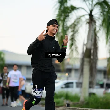 Runner Photo 7907717