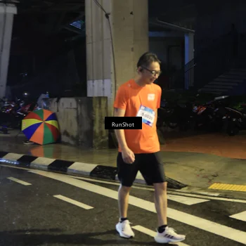 Runner Photo 7907720