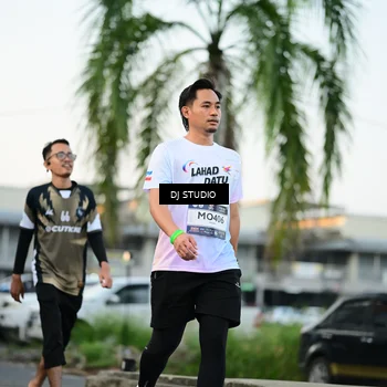 Runner Photo 7907760