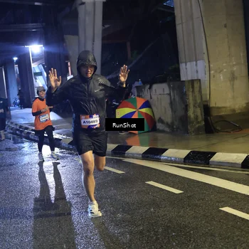 Runner Photo 7907761
