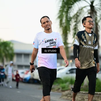 Runner Photo 7907766