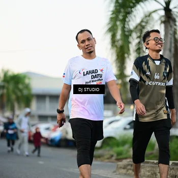 Runner Photo 7907785
