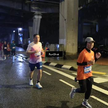 Runner Photo 7907801