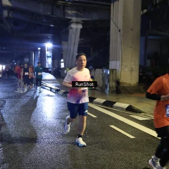 Runner Photo 7907803