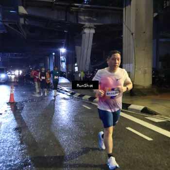 Runner Photo 7907810