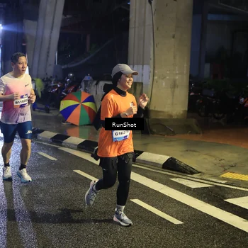 Runner Photo 7907813